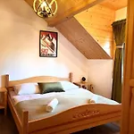 Kowolowka Apartman *